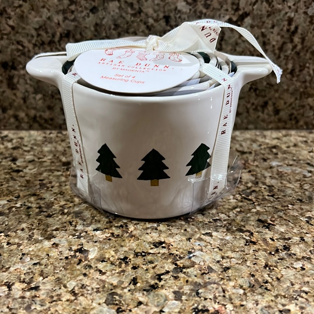 Rae Dunn Green Christmas Tree Measuring Cups